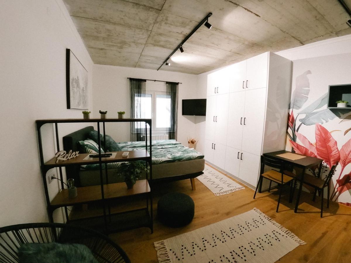 נובי סאד Meebo Apartments מראה חיצוני תמונה
