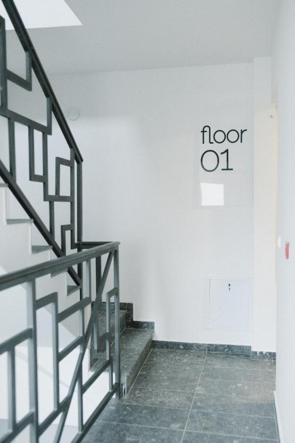 נובי סאד Meebo Apartments מראה חיצוני תמונה