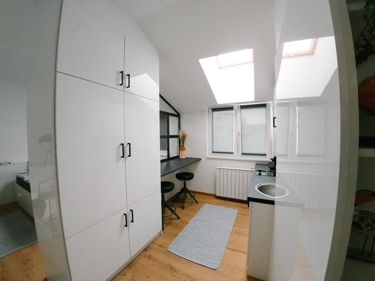 נובי סאד Meebo Apartments מראה חיצוני תמונה